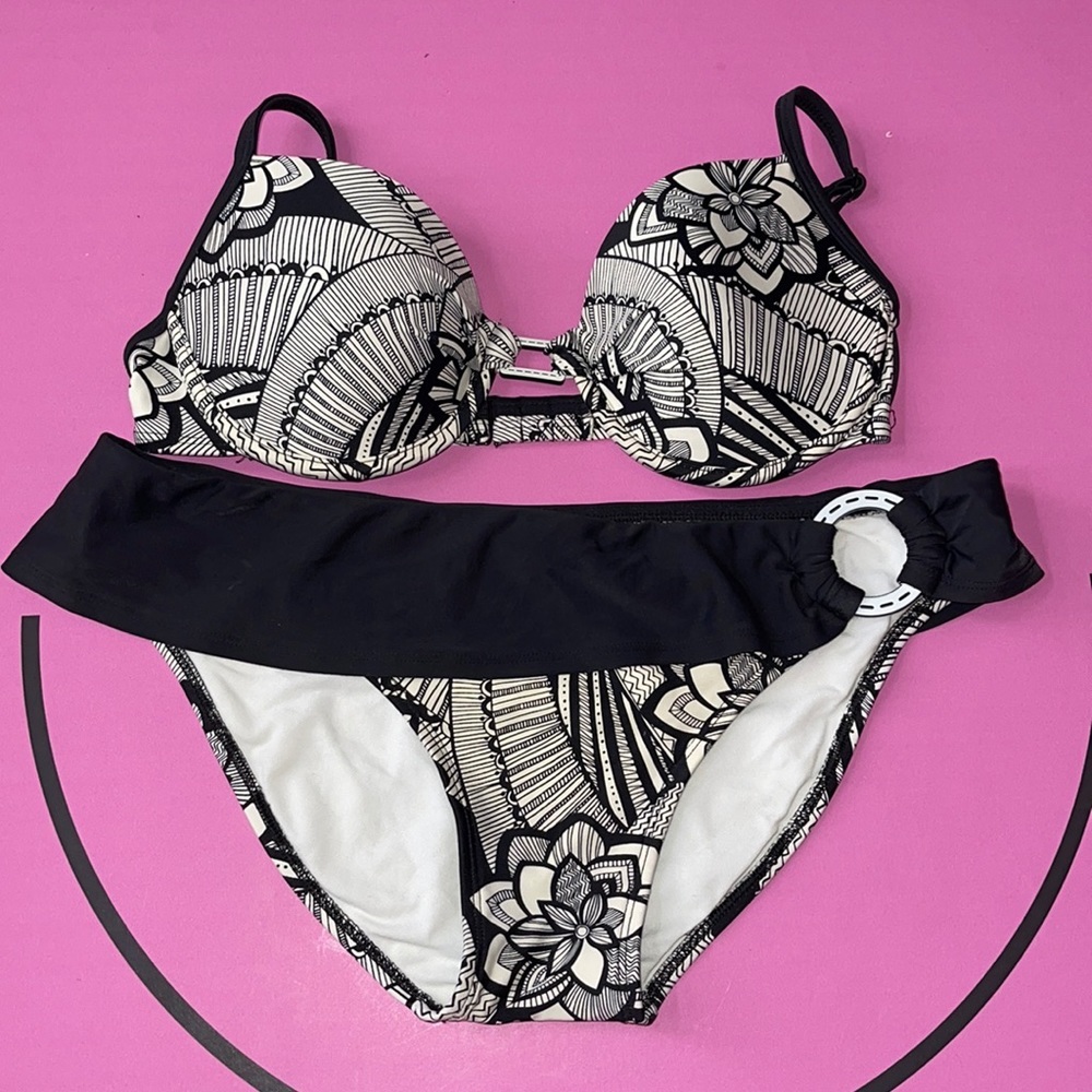 Skye Bikini Swimsuit Size S